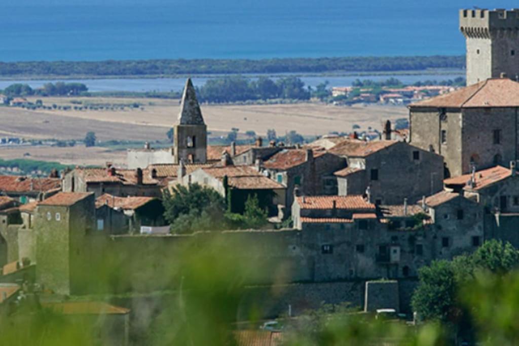 Casa Vacanze Capalbio Esterno foto